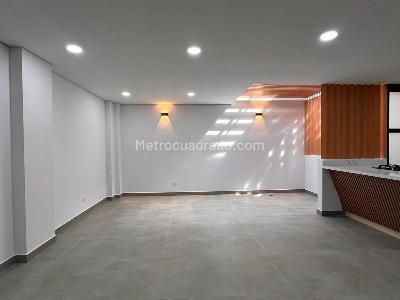 Casa de 4 alcobas en venta en Gualanday, Rionegro, 178 m² · foto 2 de 18