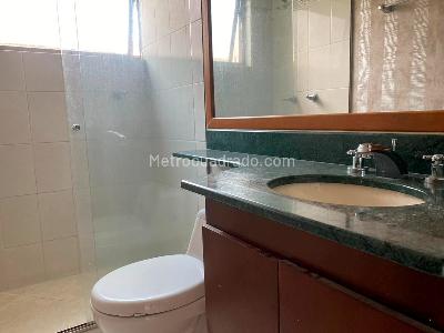 Apartamento de 4 alcobas en venta en Envigado, Envigado, 161 m² · foto 15 de 17