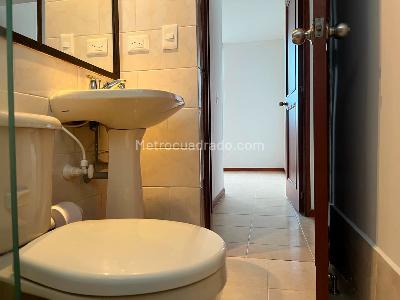 Apartamento de 3 alcobas en arriendo en Los Balsos, Medellín, 84 m² · foto 13 de 13