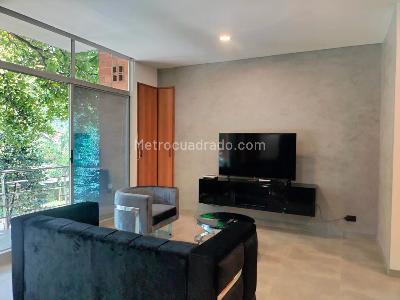 Apartamento de 1 alcoba en arriendo en Santa María De Los Ángeles, Medellín, 65 m² · foto 2 de 13