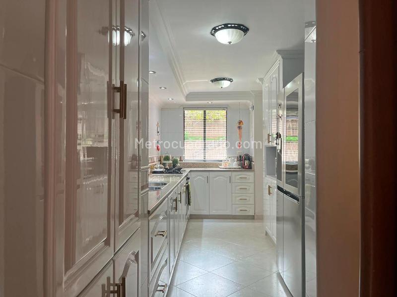 Tranquil 3BR House for Rent in El Poblado - 7