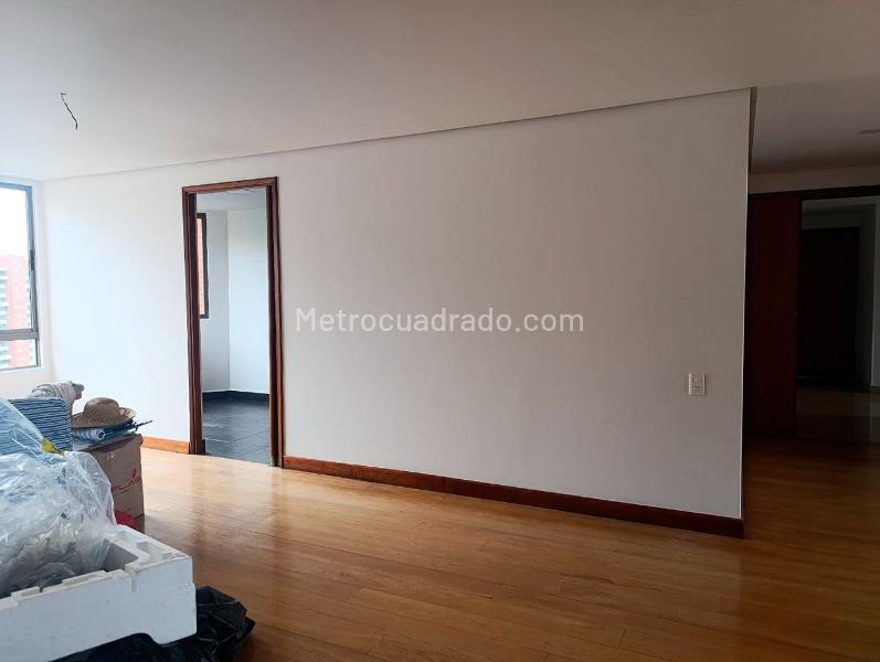 Spacious 2BR Apartment in El Poblado - 3