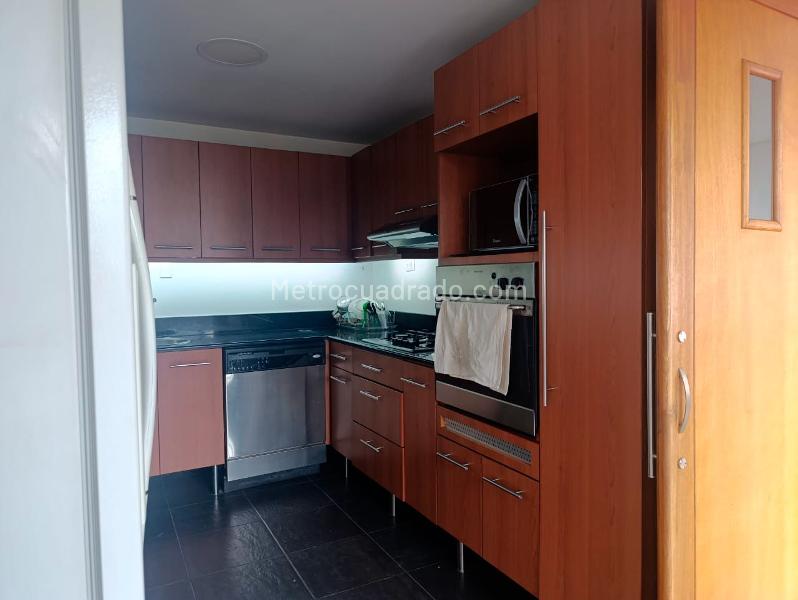 Spacious 2BR Apartment in El Poblado - 6