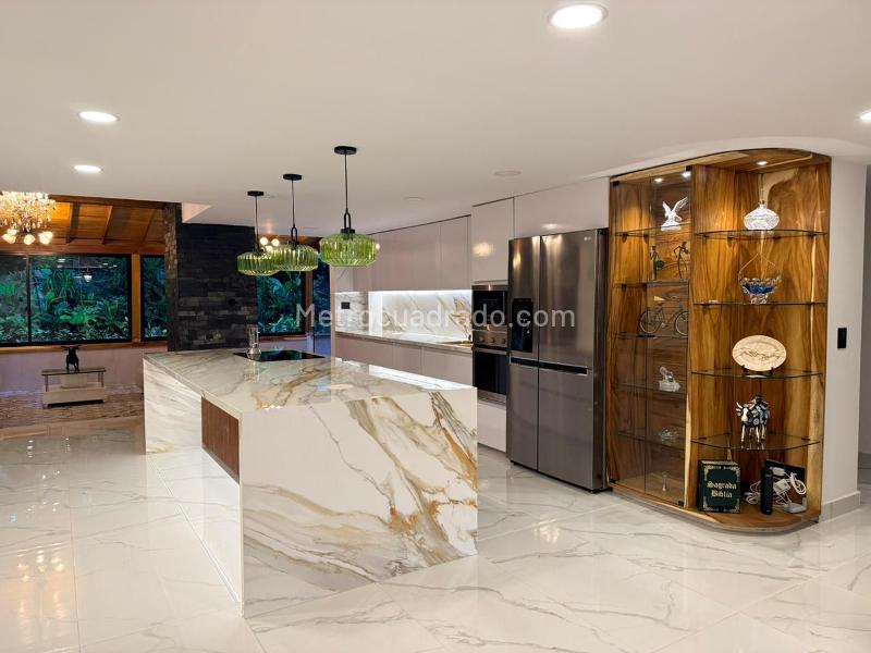 3BR Apartment in EL POBLADO (200 m²) - 2
