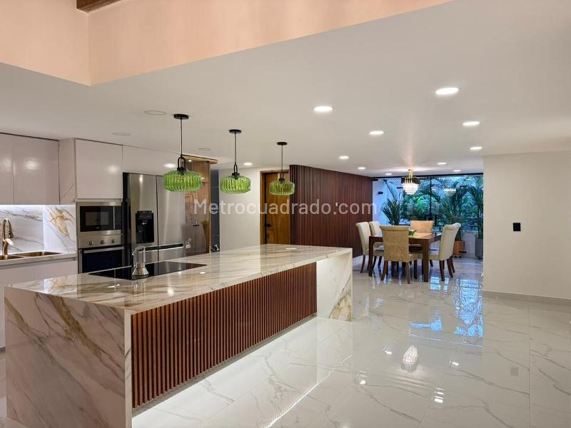 3BR Apartment in EL POBLADO (200 m²) - 3