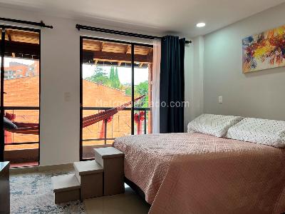 Casa de 3 alcobas en venta en Envigado, Envigado, 205 m² · foto 12 de 20