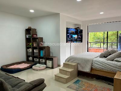 Casa de 3 alcobas en venta en Envigado, Envigado, 205 m² · foto 16 de 20