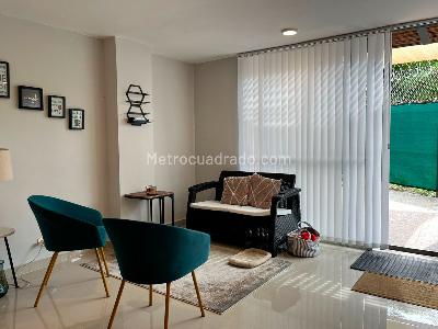 Casa de 3 alcobas en venta en Envigado, Envigado, 205 m² · foto 4 de 20