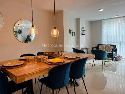 Casa de 3 alcobas en venta en Envigado, Envigado, 205 m² · foto 6 de 20