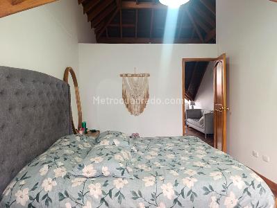 Casa de 4 alcobas en arriendo en El Poblado El Tesoro, Medellín, 600 m² · foto 13 de 20