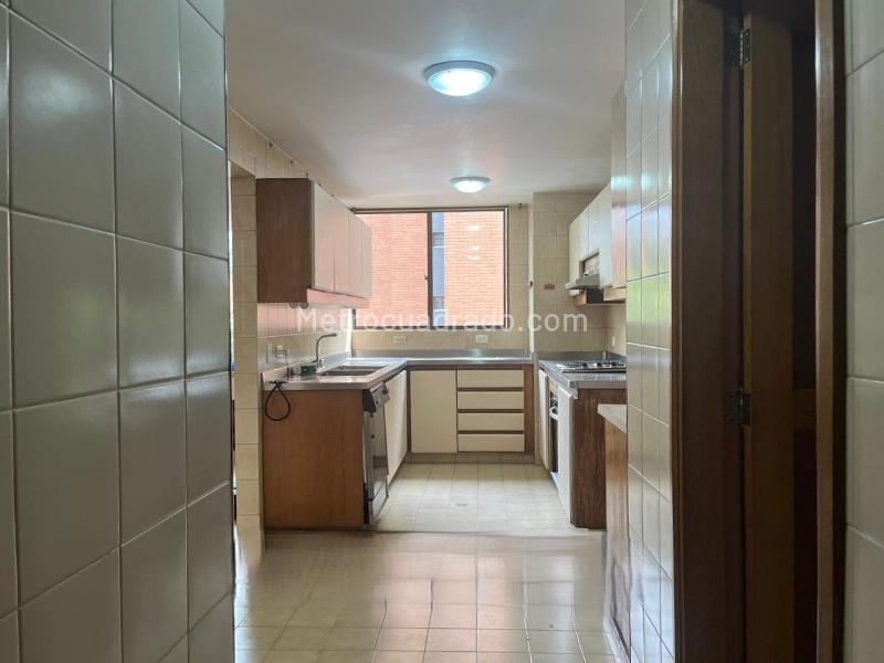 4BR Apartment for Rent in Gated Unit, El Poblado - 5