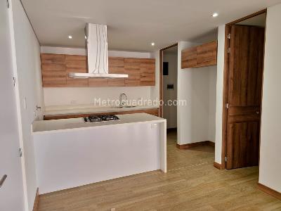 Apartamento de 1 alcoba en arriendo en El Poblado, Medellín, 68 m² · foto 5 de 9