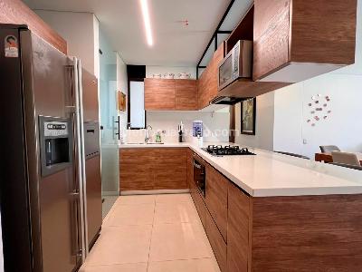 Apartamento de 2 alcobas en venta en Rion Egro, Rionegro, 114 m² · foto 5 de 12