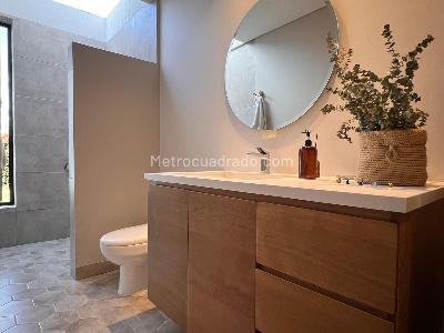 Casa de 3 alcobas en arriendo en Envigado, Envigado, 370 m² · foto 17 de 19