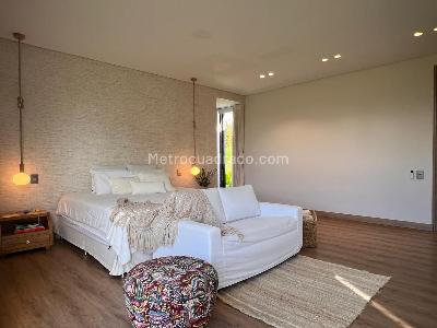 Casa de 3 alcobas en arriendo en Envigado, Envigado, 370 m² · foto 9 de 19