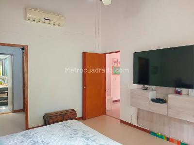 Casa en arriendo en El Poblado, Medellín · foto 10 de 20