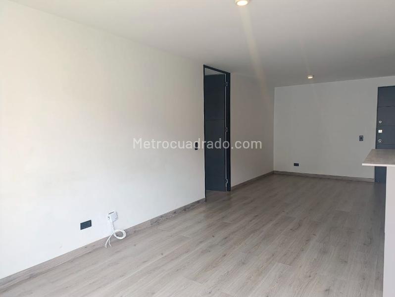 Cozy Studio Apartment with Amenities in El Poblado - 5