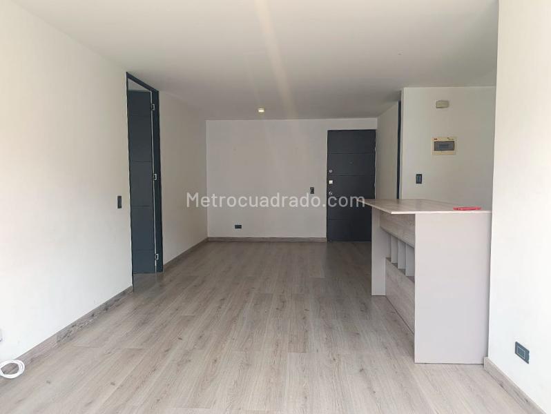 Cozy Studio Apartment with Amenities in El Poblado - 6