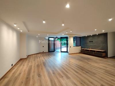 Apartamento de 3 alcobas en venta en Altos Del Poblado, Medellín, 301 m² · foto 4 de 19