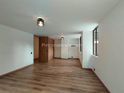 Apartamento de 3 alcobas en venta en Altos Del Poblado, Medellín, 301 m² · foto 9 de 19