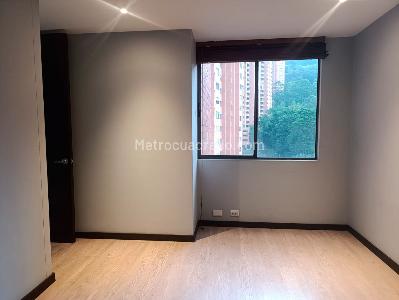 Apartamento de 3 alcobas en venta en El Poblado, Medellín, 140 m² · foto 10 de 19