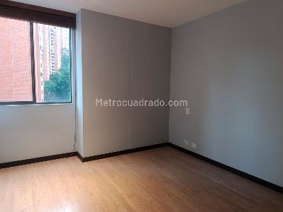 Apartamento de 3 alcobas en venta en El Poblado, Medellín, 140 m² · foto 15 de 19