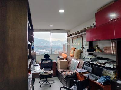 Apartamento de 3 alcobas en venta en El Poblado, Medellín, 154 m² · foto 10 de 20