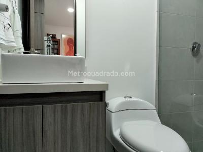 Apartamento de 3 alcobas en venta en El Poblado, Medellín, 154 m² · foto 19 de 20