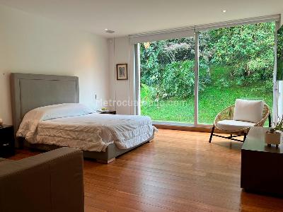Casa de 3 alcobas en venta en Envigado, Envigado, 330 m² · foto 15 de 20