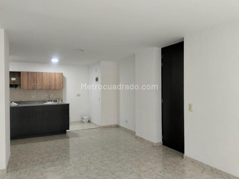 Apartamento amplio de 3 alcobas en El Poblado - 3