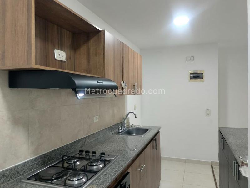 Apartamento amplio de 3 alcobas en El Poblado - 7