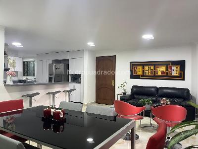 Apartamento de 3 alcobas en venta en El Poblado, Medellín, 144 m² · foto 4 de 19