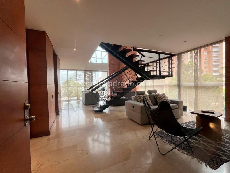 Elegant 3BR Apartment in El Poblado - 2