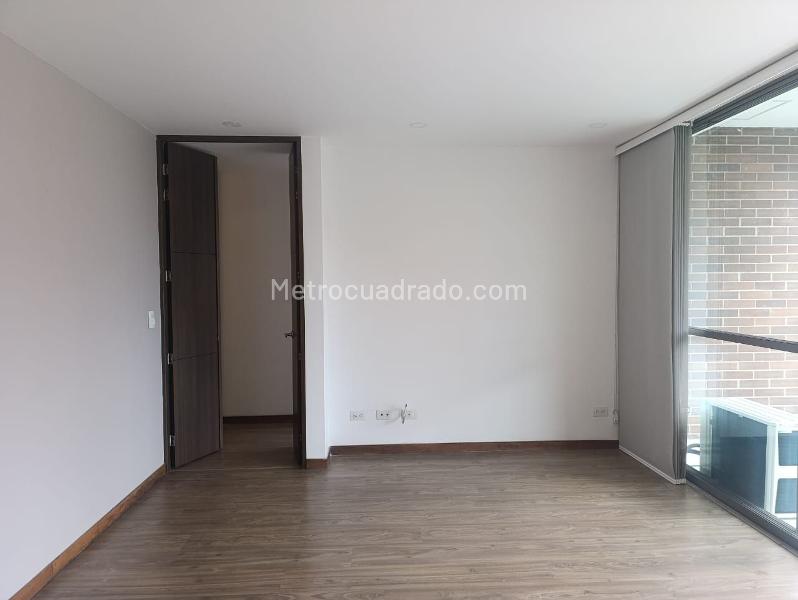 1BR Studio Apartment with Pool in El Poblado - 5