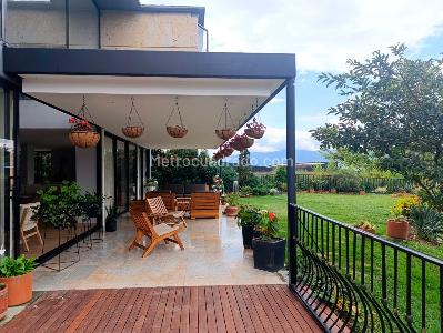 Casa de 4 alcobas en venta en El Poblado, Medellín, 458 m² · foto 19 de 20