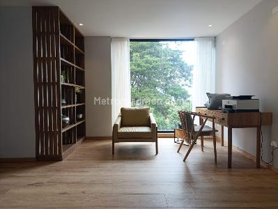 Casa de 4 alcobas en venta en El Poblado, Medellín, 458 m² · foto 9 de 20