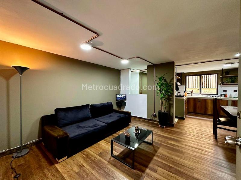 Apartamento amplio de 5 alcobas en arriendo en El Poblado