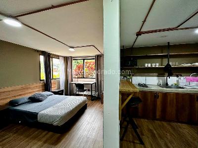 Apartamento de 5 alcobas en venta en La Aguacatala, Medellín, 250 m² · foto 13 de 19