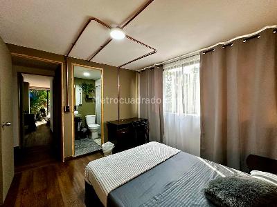 Apartamento de 5 alcobas en venta en La Aguacatala, Medellín, 250 m² · foto 15 de 19