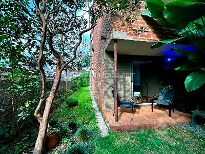 Apartamento de 5 alcobas en venta en La Aguacatala, Medellín, 250 m² · foto 17 de 19