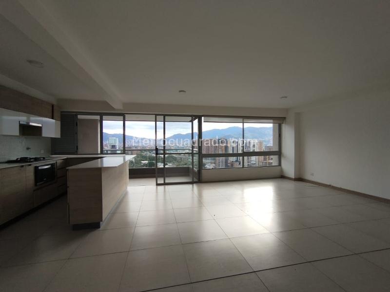 Modern 3BR Apartment with Amenities in El Poblado - 2