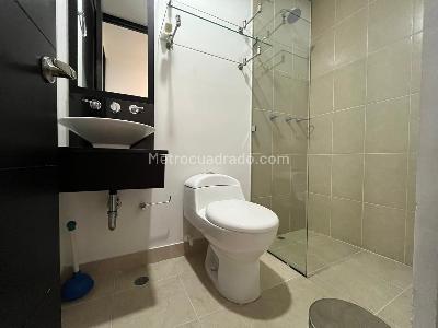 Apartamento de 2 alcobas en venta en El Poblado, Medellín, 74 m² · foto 13 de 13