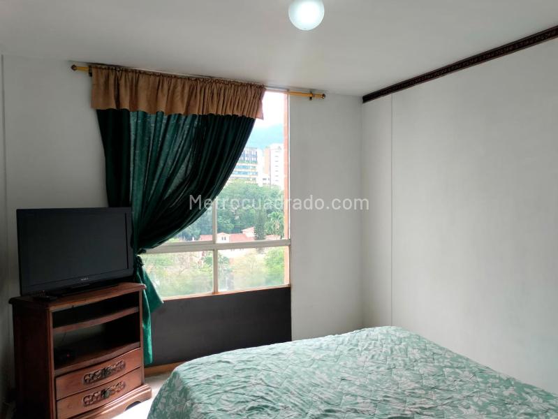 Apartamento Amoblado de 3 Alcobas en El Poblado - 9