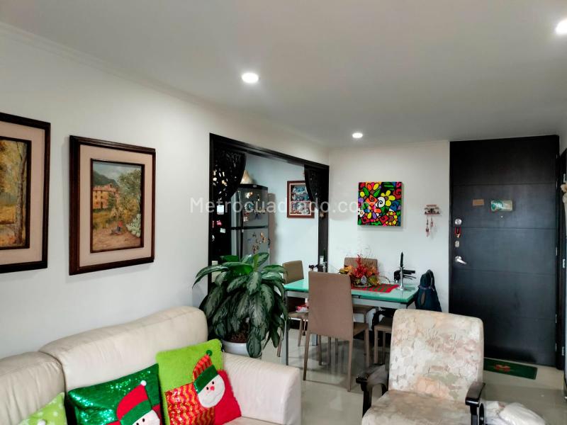 Apartamento de 1 Alcoba en El Poblado con Balcón y Parqueadero - 3