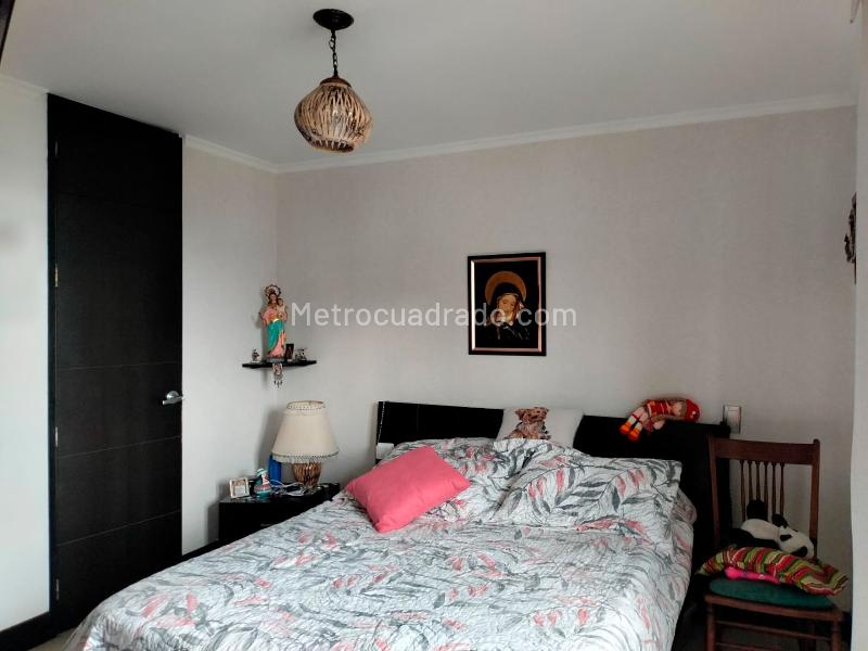 Apartamento de 1 Alcoba en El Poblado con Balcón y Parqueadero - 7