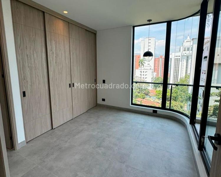 Apartamento de 3 Alcobas con Gimnasio en El Poblado - 8