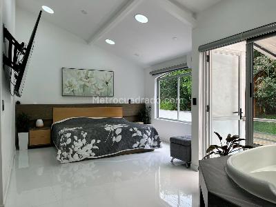 Casa en arriendo en El Poblado, Medellín · foto 14 de 20