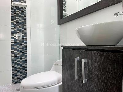 Casa de 2 alcobas en arriendo en El Poblado, Medellín, 165 m² · foto 18 de 20