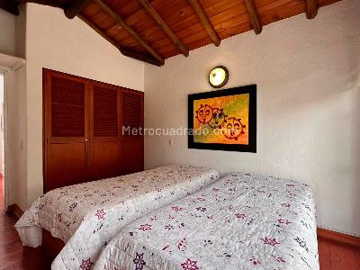 Casa de 3 alcobas en venta en Llanogrande, Rionegro, 350 m² · foto 10 de 14