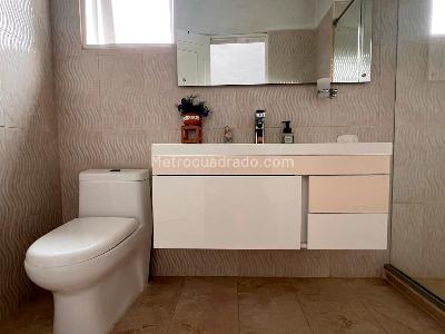 Casa de 3 alcobas en venta en Llanogrande, Rionegro, 350 m² · foto 12 de 14